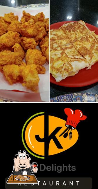 Pick pizza at Club10Chicken Restaurant