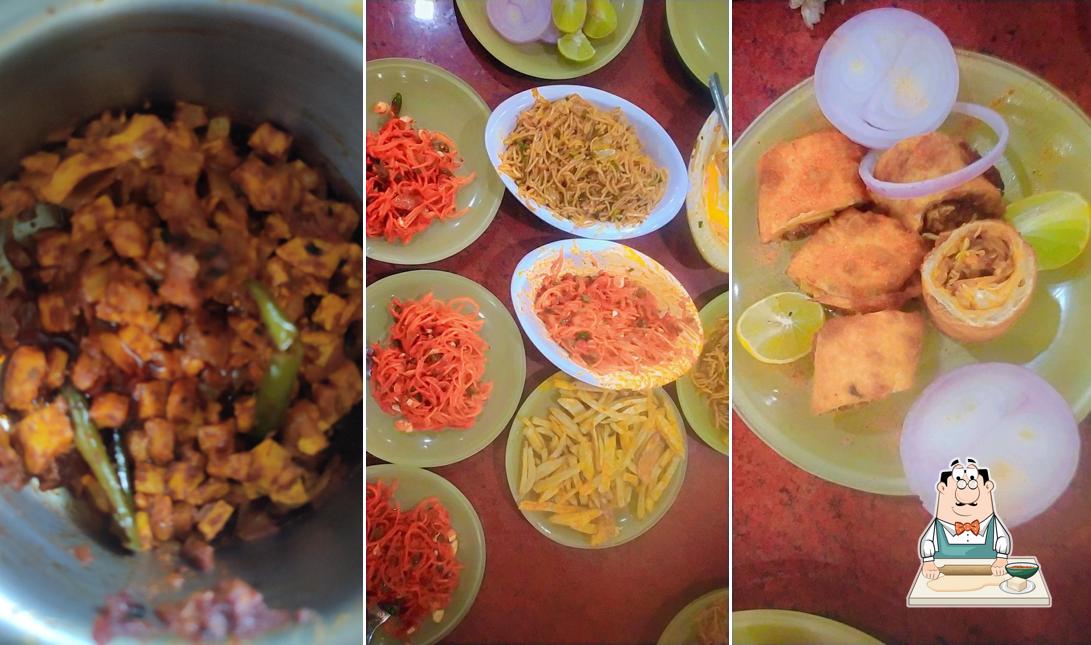 Samosa at New Venkatgiri Restaurant