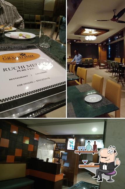 The interior of Ruchi Fine Dine Jamkhandi