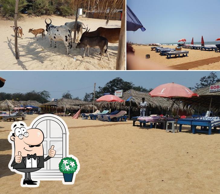 You can get some fresh air at the outside area of Bobby's Shack