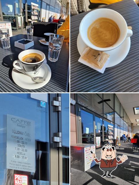 La immagine della cibo e interni di Cafe Botique