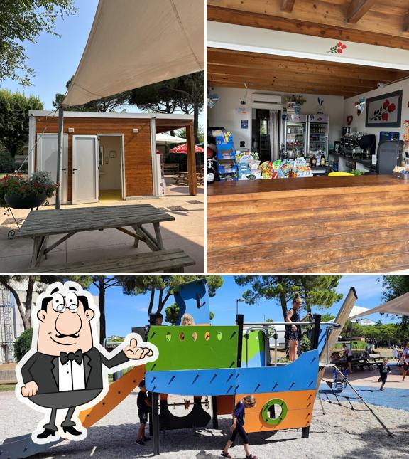 La foto di interni e cibo da Chiosco le rose