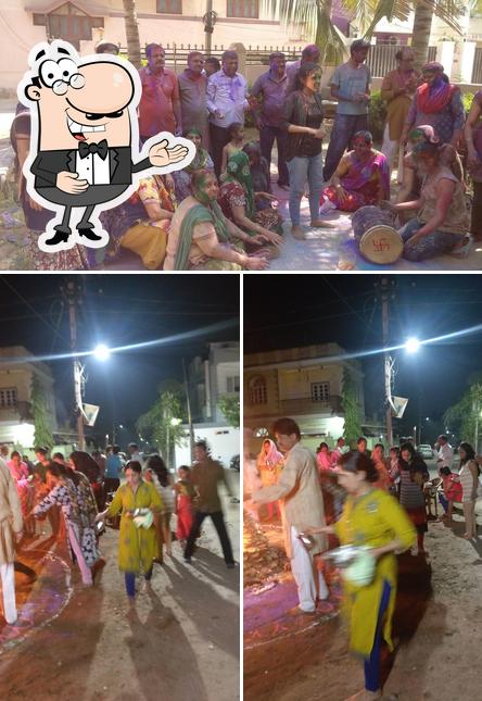 Look at the image of Delight hotels, Munna Bhai