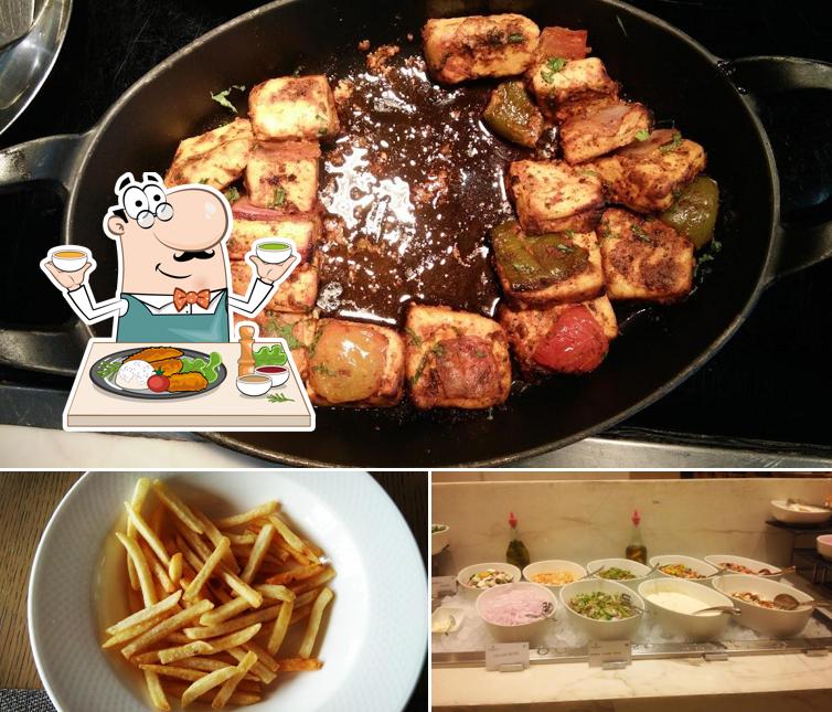 Meals at L-14 - All Day Dining and Takeaway