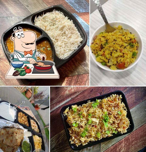 Chicken curry at Naaz Kitchen