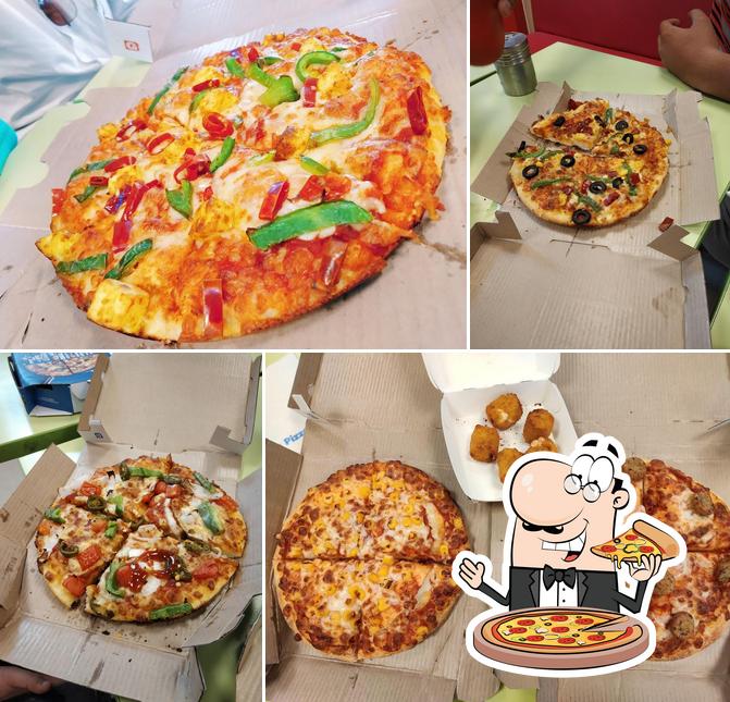 Order different types of pizza