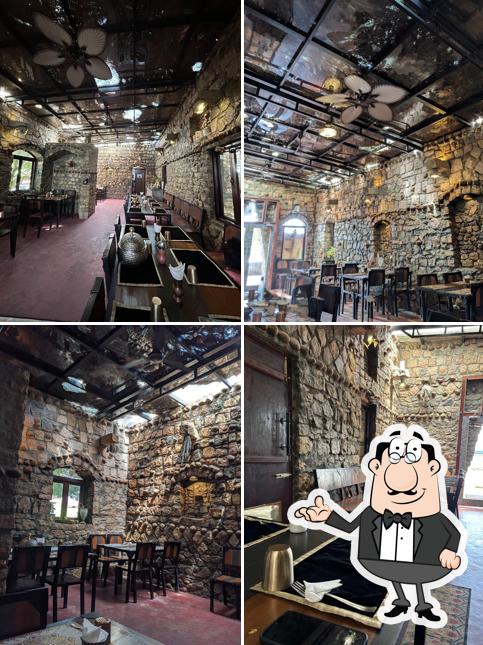 Check out how Madhulai Timeless Vintage Restaurant looks inside