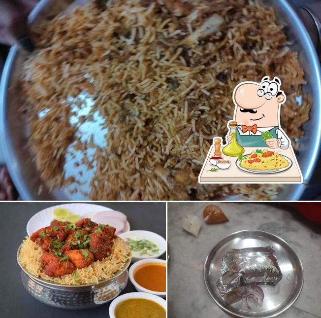 Food at LUCKY DESI DHABA