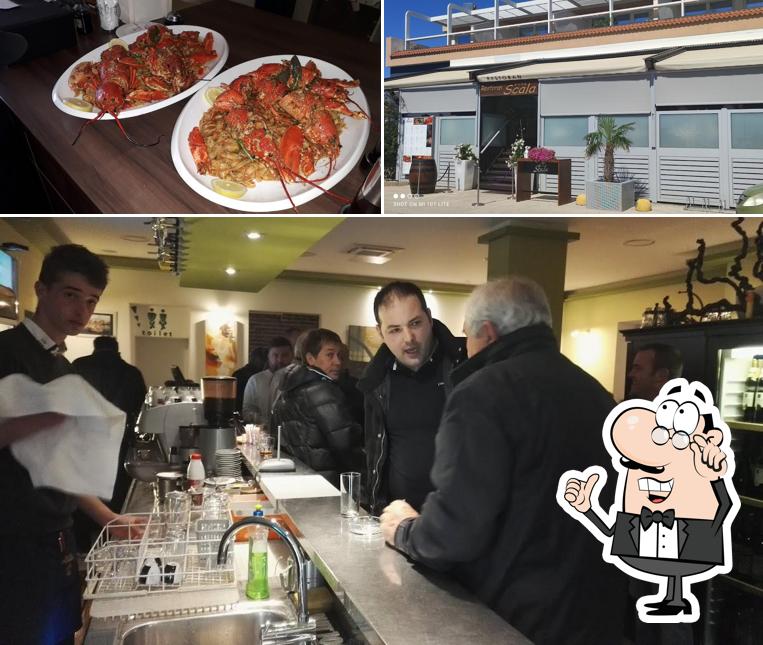 Installez-vous à l'une des tables de Hotel Scala Vodice