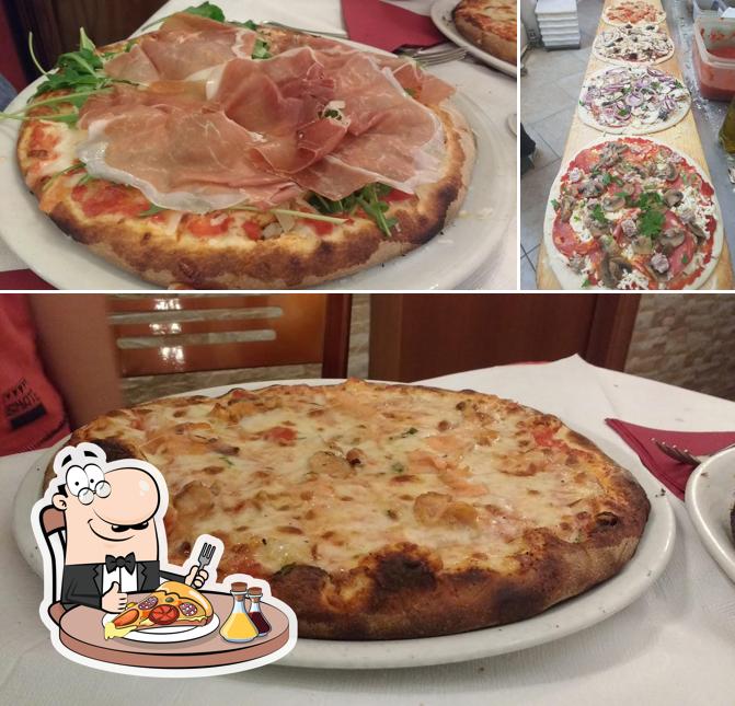 A MiraMonte ristorante pizzeria, puoi ordinare una bella pizza