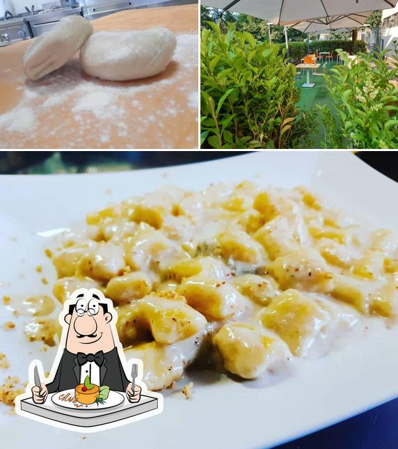 La immagine della cibo e esterno di Pizzorantino Friends Spilamberto