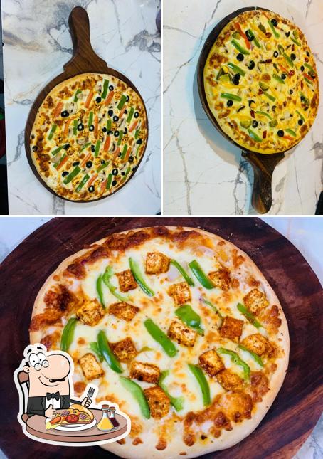 Pick pizza at Chai churi Bathinda