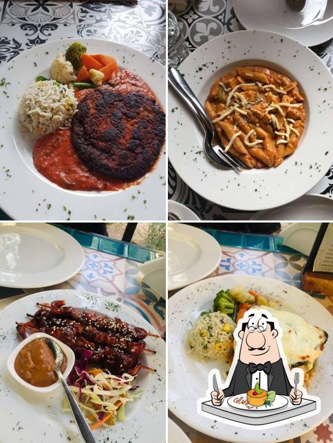 Meals at Cafe de Paris