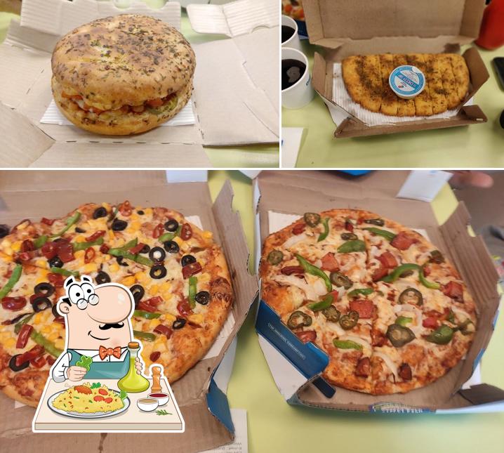 Food at Domino's Pizza Chiplun, Mirjoli