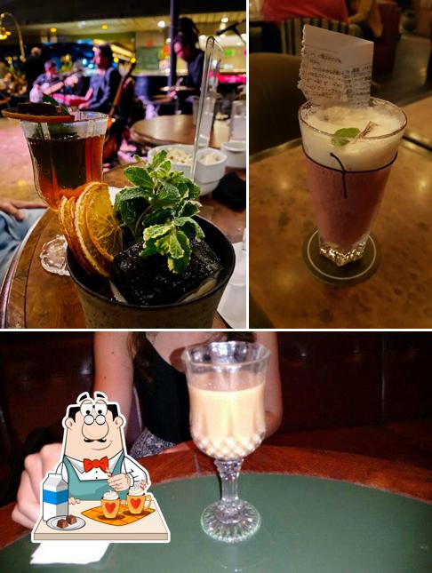 Frank Bar serve uma gama de drinques