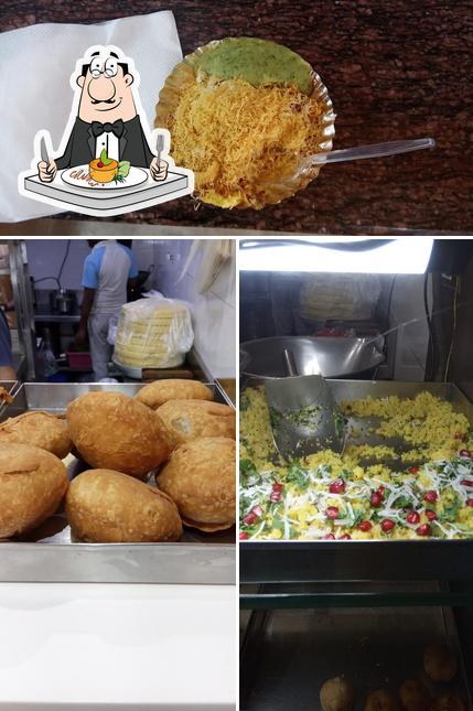 Food at Jalaram khaman house