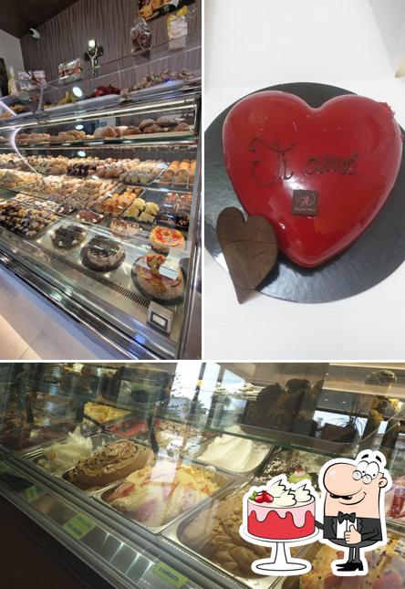 Ecco una foto di Pasticceria Albanese - Via Granciara, 12