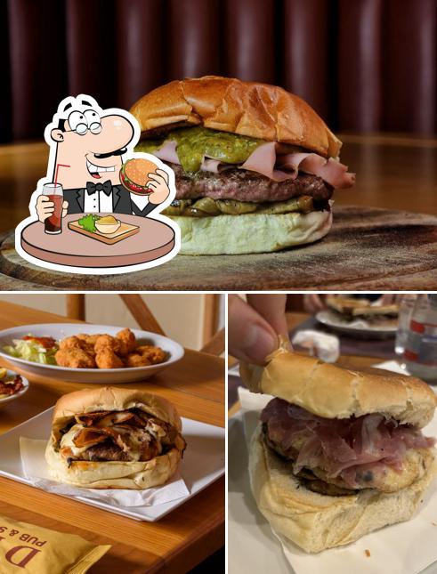 Gli hamburger di DDEM Pub Steak House potranno soddisfare i gusti di molti