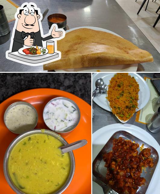 Food at Mannar's Pure Veg Restaurant