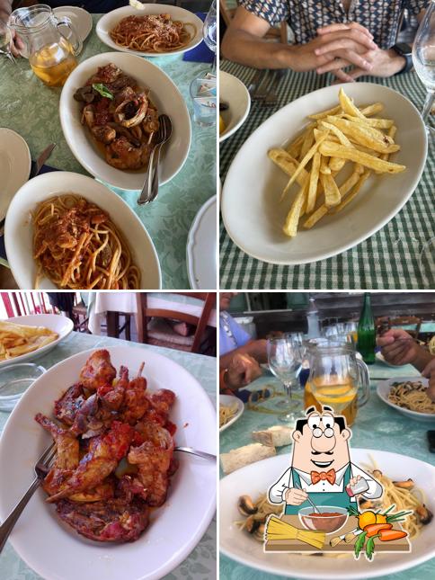 Spaghetti alla bolognese al ristorante i pirati