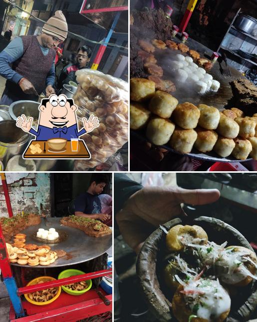 Food at Anil chat corner