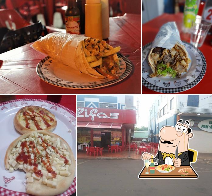 Califas - Shawarmas e Esfihas