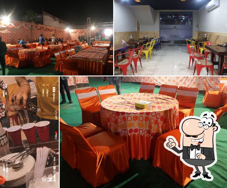 Check out how Peshawari chicken corner looks inside