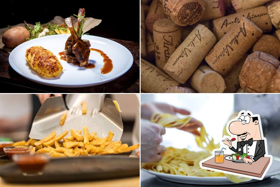 Colin's Gastro Pub
