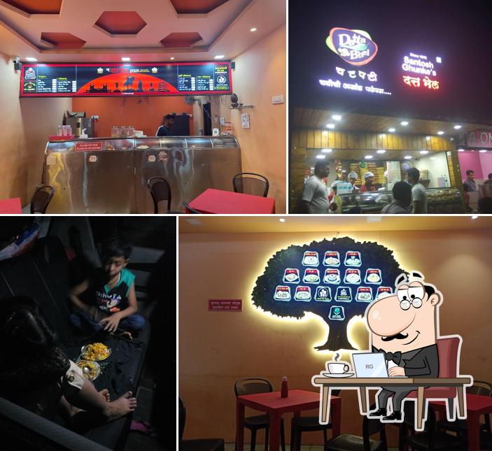 The interior of Datta Bhel