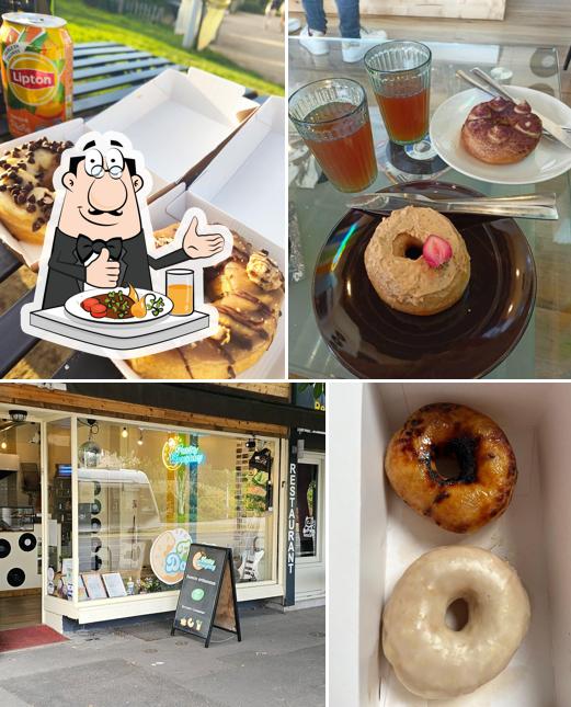Nourriture à Funky Doughny - La fièvre du Donut - Hot Dog