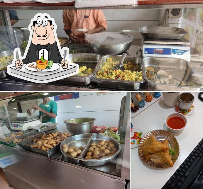 Food at Jalaram Khaman