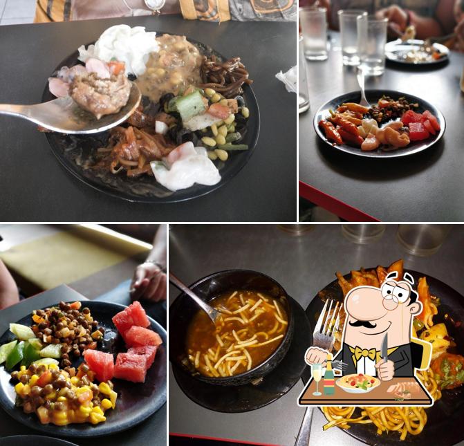 Meals at Pizza Zone
