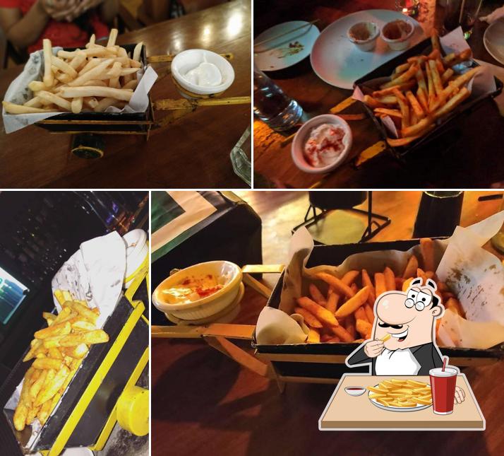 At Bombay63 you can order chips