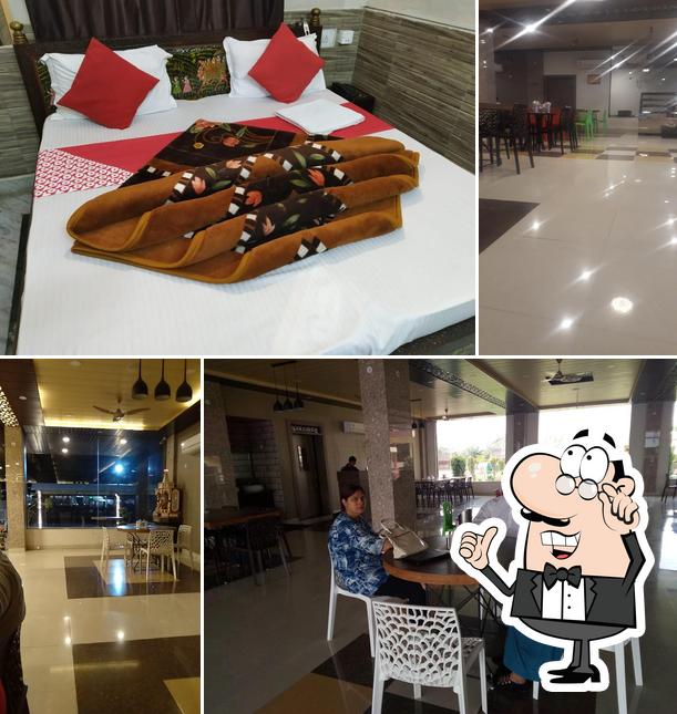 The interior of The Rama Restro - Restaurant Cafe Vegetarian Restaurant Best Banquet South Indian Chinese Restaurant in Kishangarh