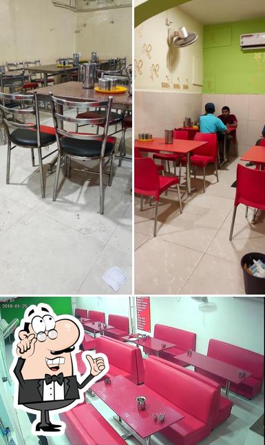 The interior of ZEENATH BIRIYANI