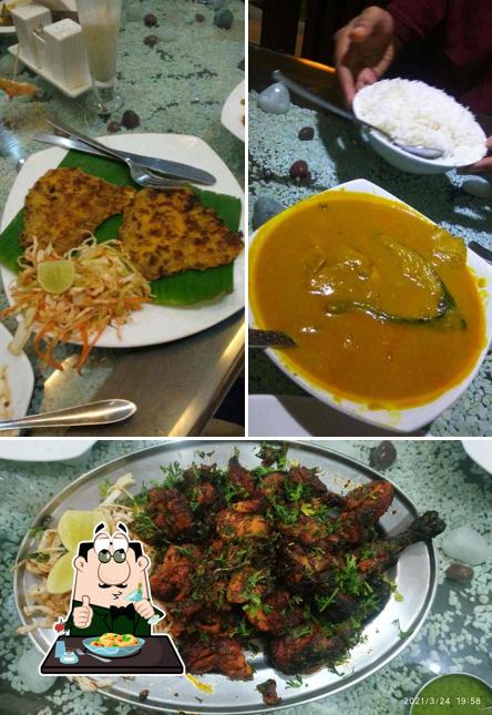 Food at Girish Ranche Ghar