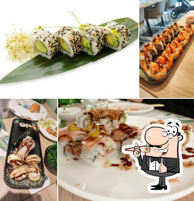 {Restaurant_name} ha disponibilità di piatti di sushi