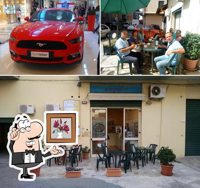 Marrella si caratterizza per la interni e esterno