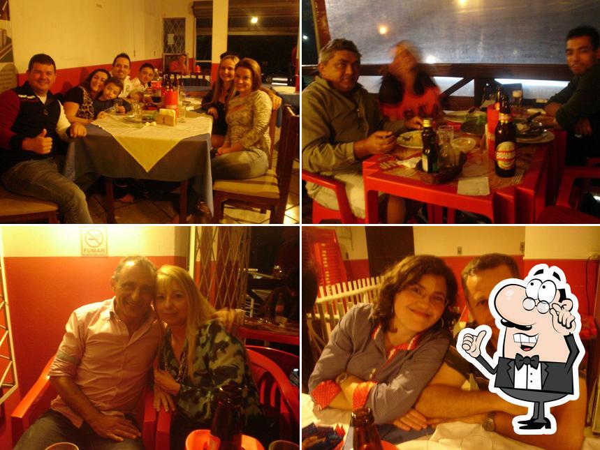 O interior do Distrito Bar E Lanchonete