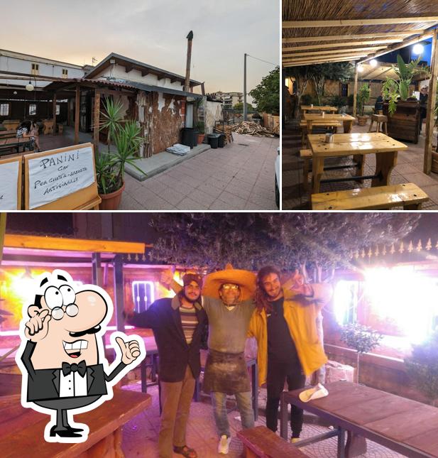 Gli interni di Pizzeria la Cometa