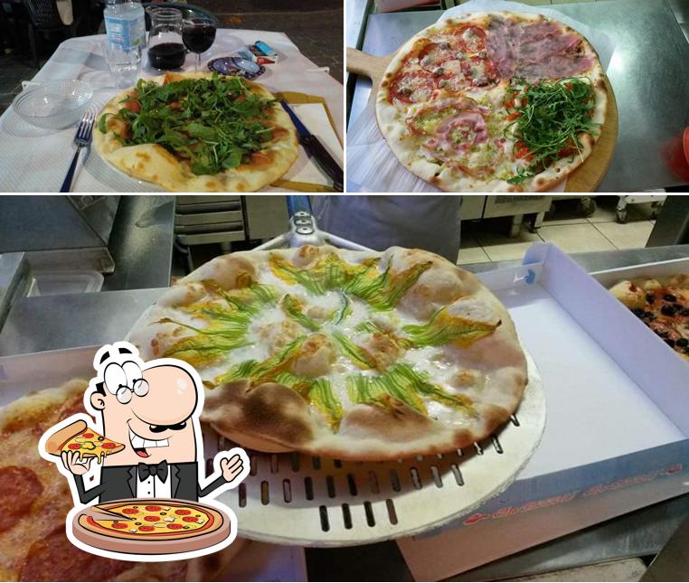 Prenditi una pizza a Il Tagliere