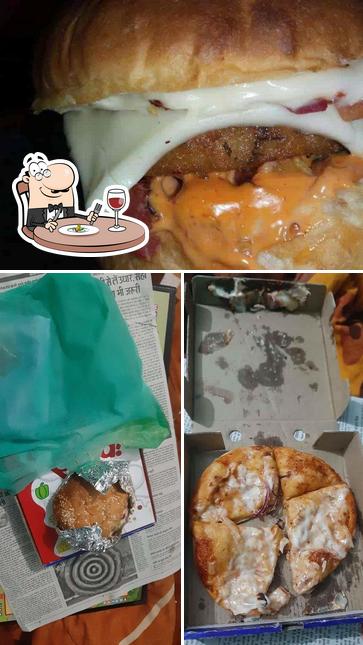Food at Pizza & burger zone