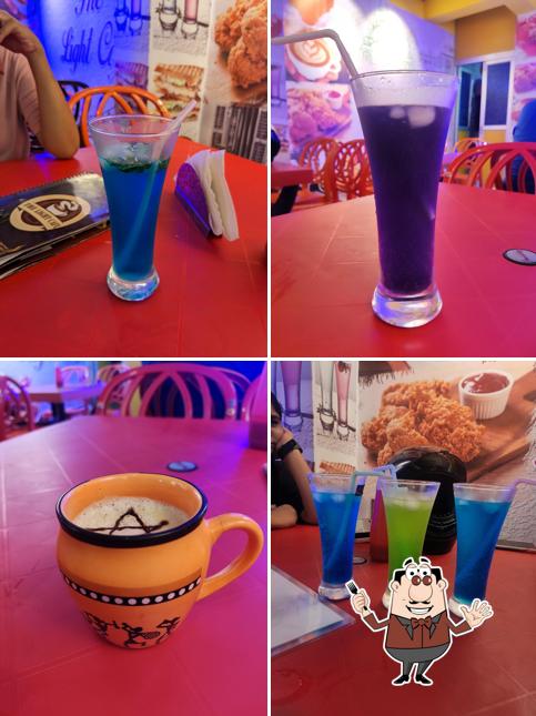 Food at THE LIGHT CAFE