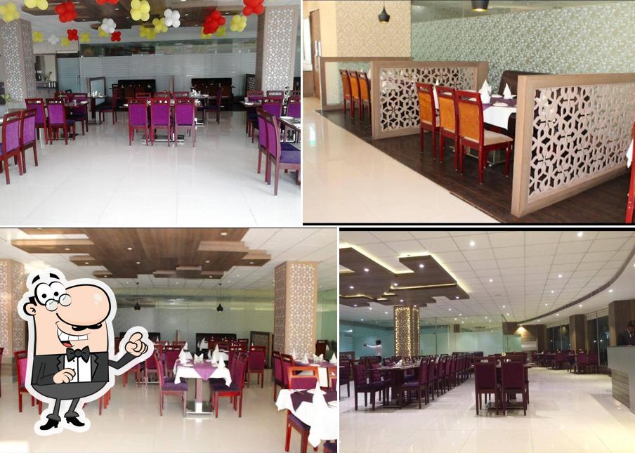 Check out how Kesar Kitchen looks inside