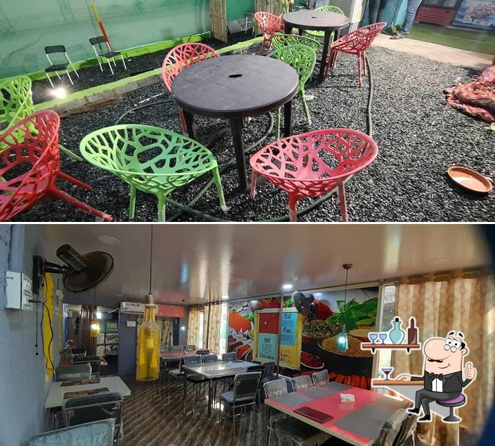 The dining house family restaurent&tiffin, tea