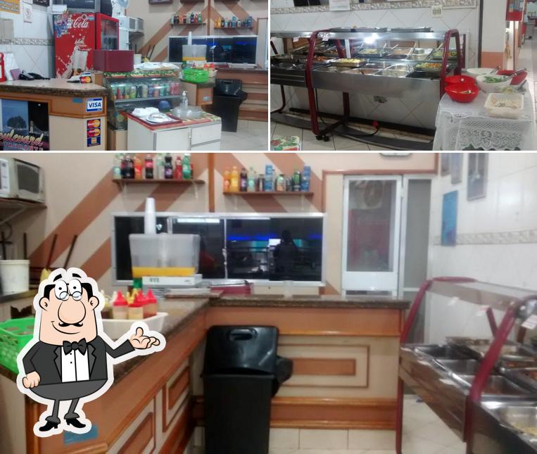 A ilustração da interior e comida no Restaurante BOULEVARD