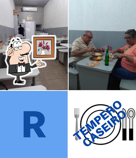 O interior do Restaurante Tempeiro Caseiro