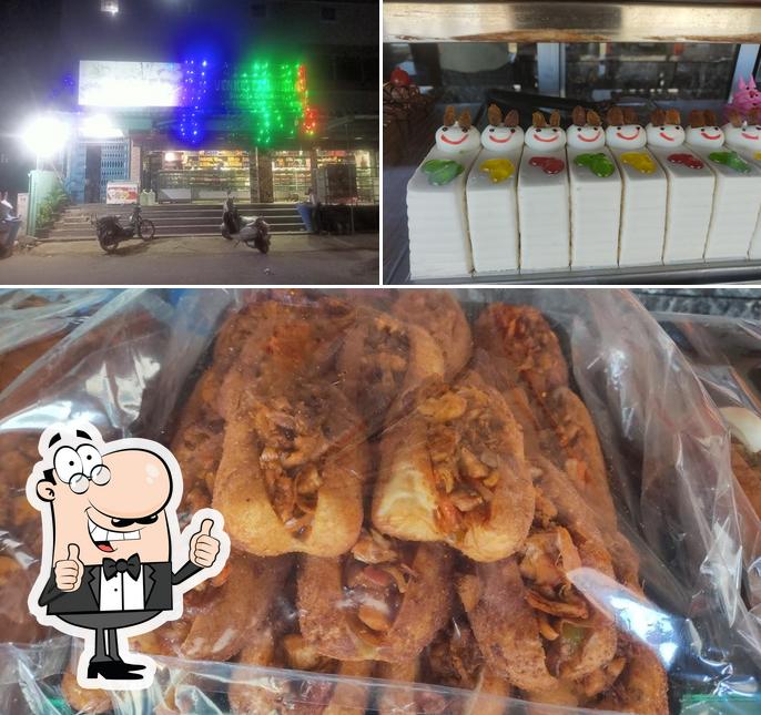 Look at this photo of Sri Venkateshwara Sweets and Bakery