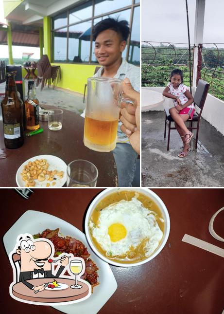 Meals at The MB's Rooftop Inn