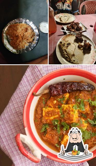 Food at FOODIES FOOD HUT